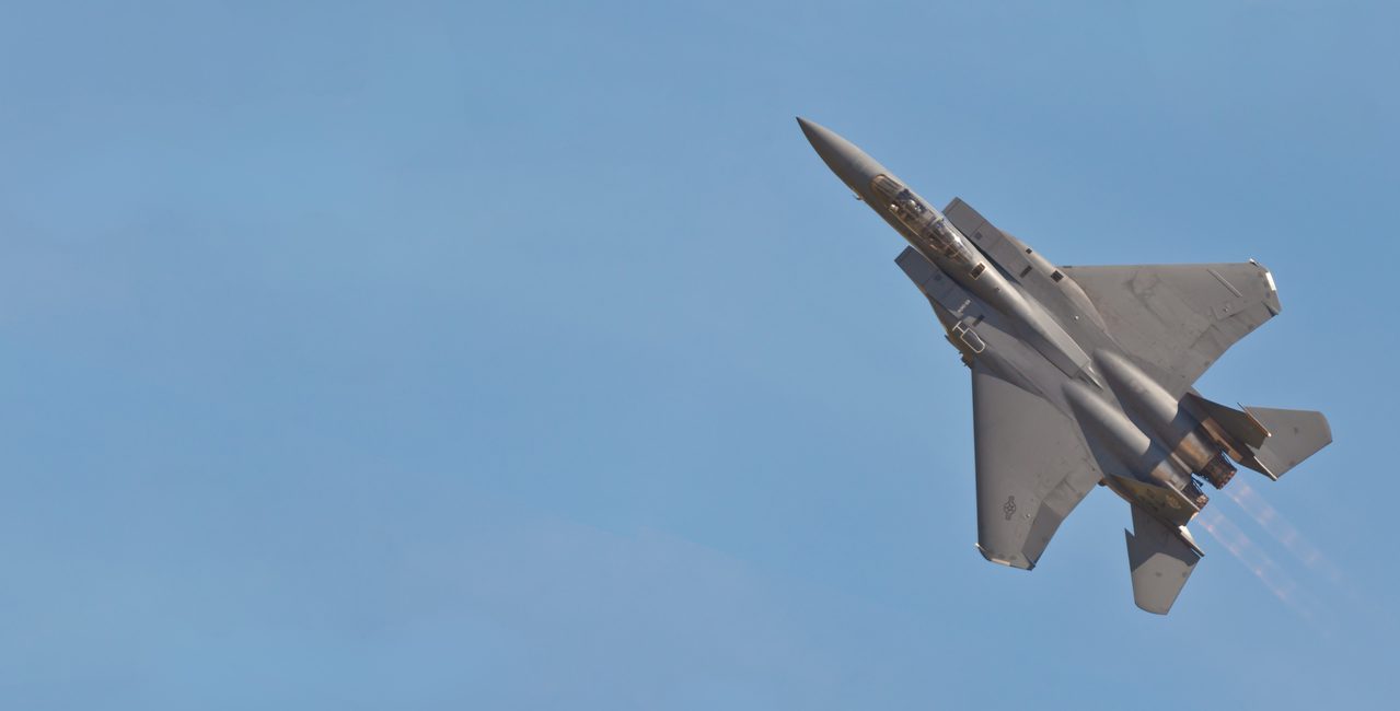 F15